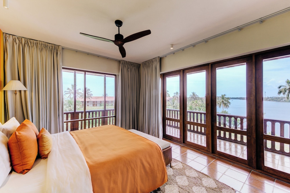 Cinnamon Bentota Beach - Signature Selection — Hotel rooms in Bentota