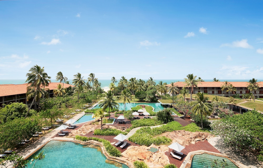 Cinnamon Bentota Beach - Signature Selection — Main photo in Bentota