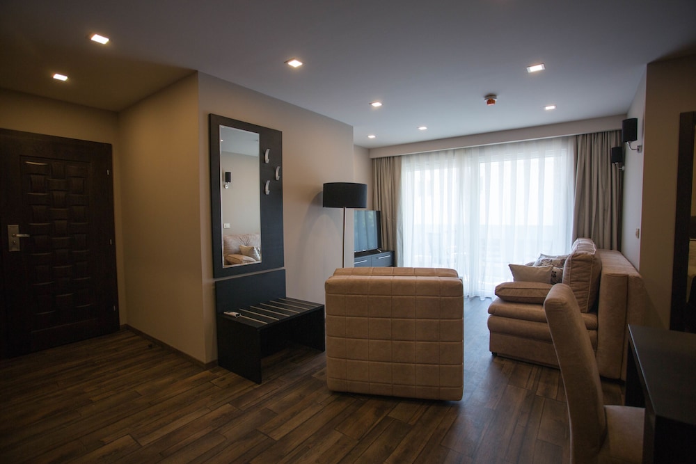 Hotel Central Beach 9 — Hotel rooms in Makarska, Split-Dalmatia