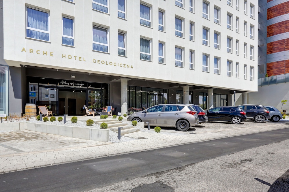 Arche Hotel Geologiczna — Hotel building in Warsaw, Masovian