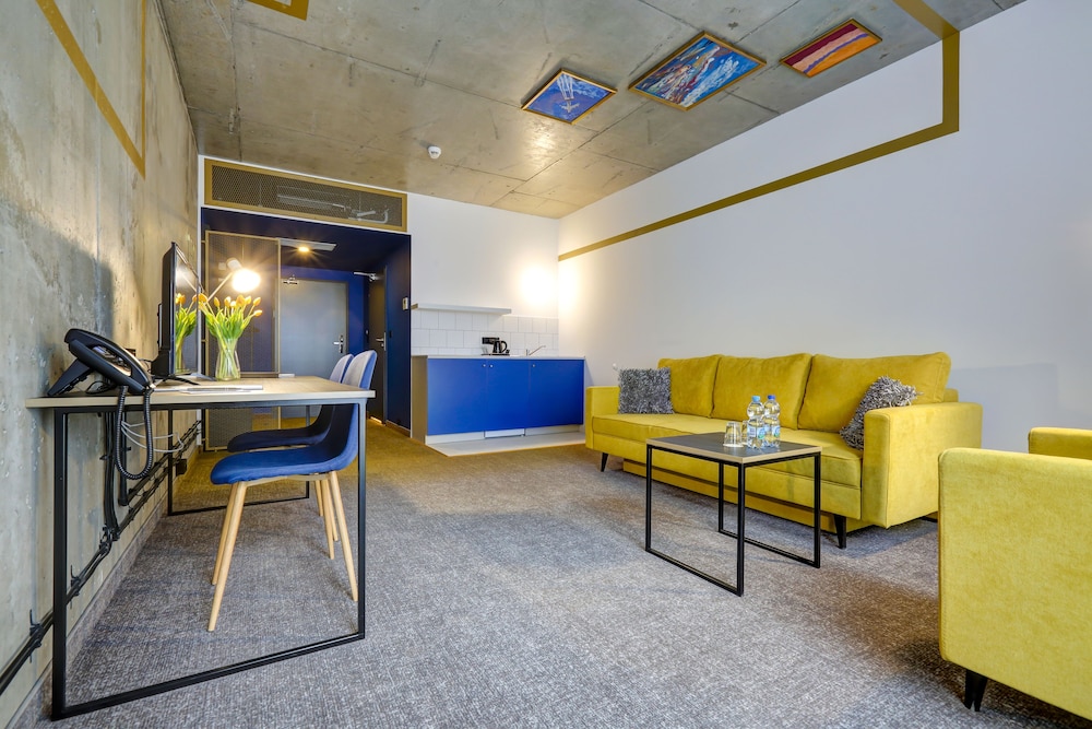 Arche Hotel Geologiczna — Hotel rooms in Warsaw, Masovian