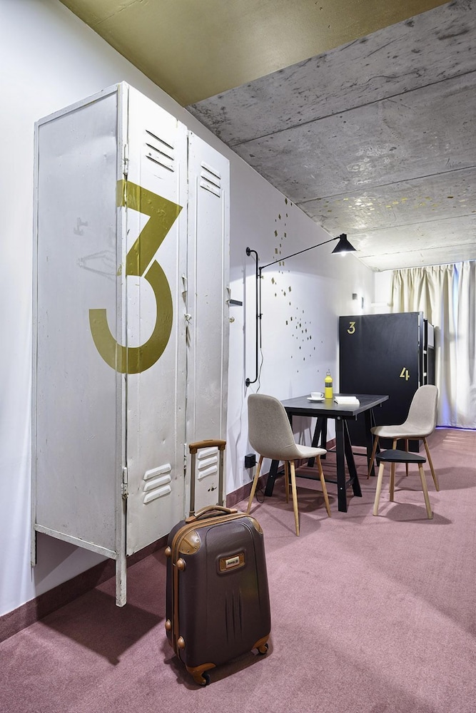 Arche Hotel Geologiczna — Hotel rooms in Warsaw, Masovian