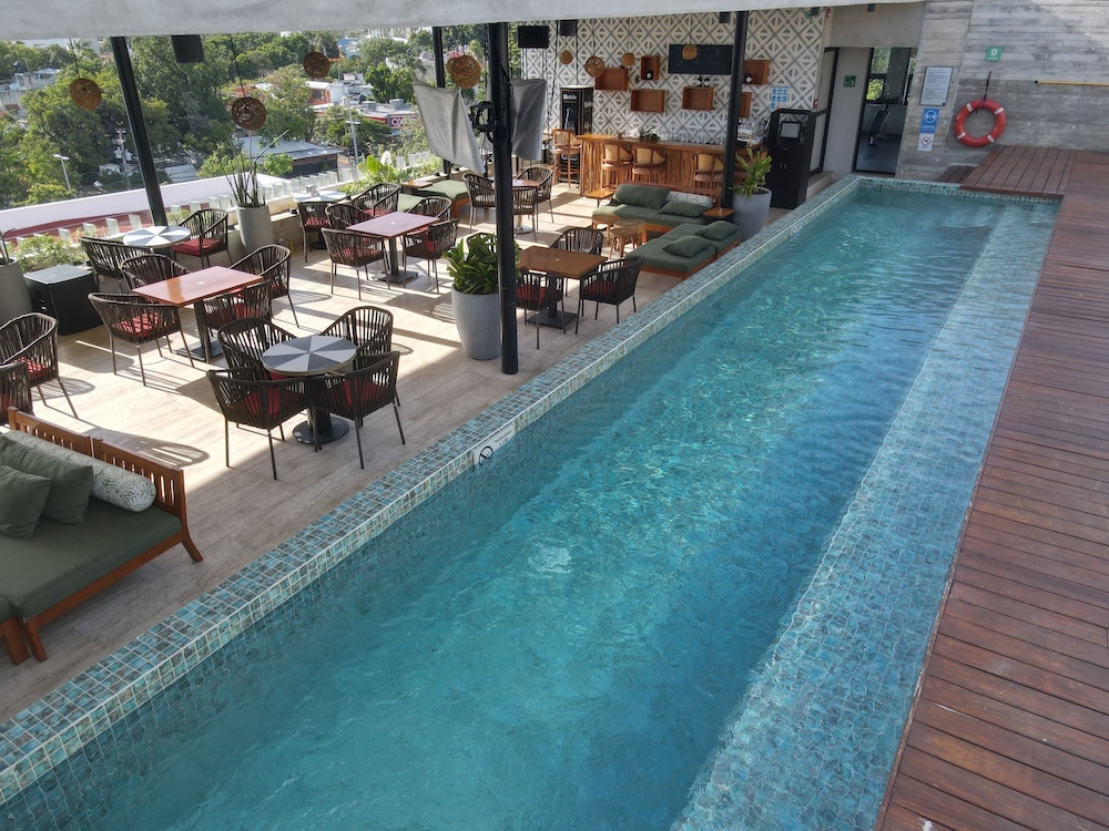 Mex Hoteles — Swimming pool in Cancun, Quintana Roo