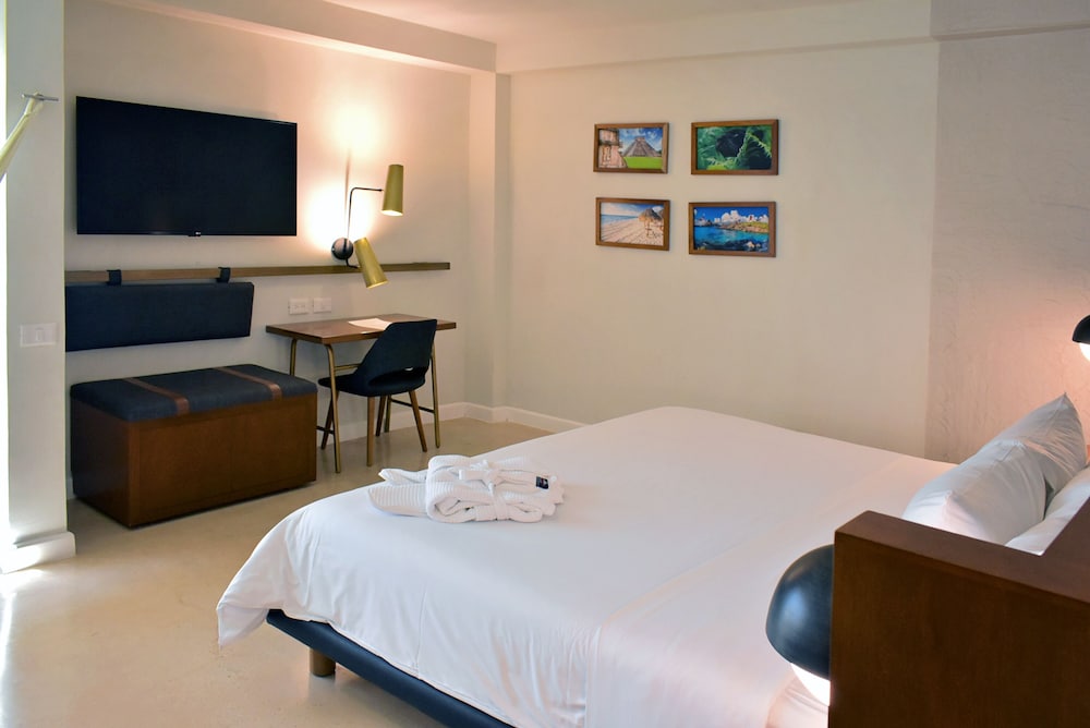 Mex Hoteles — Hotel rooms in Cancun, Quintana Roo