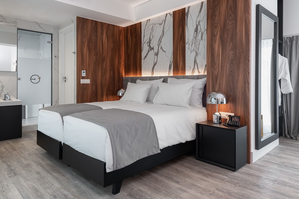 Elia Ermou Athens Hotel — Hotel rooms in Athens, Attica
