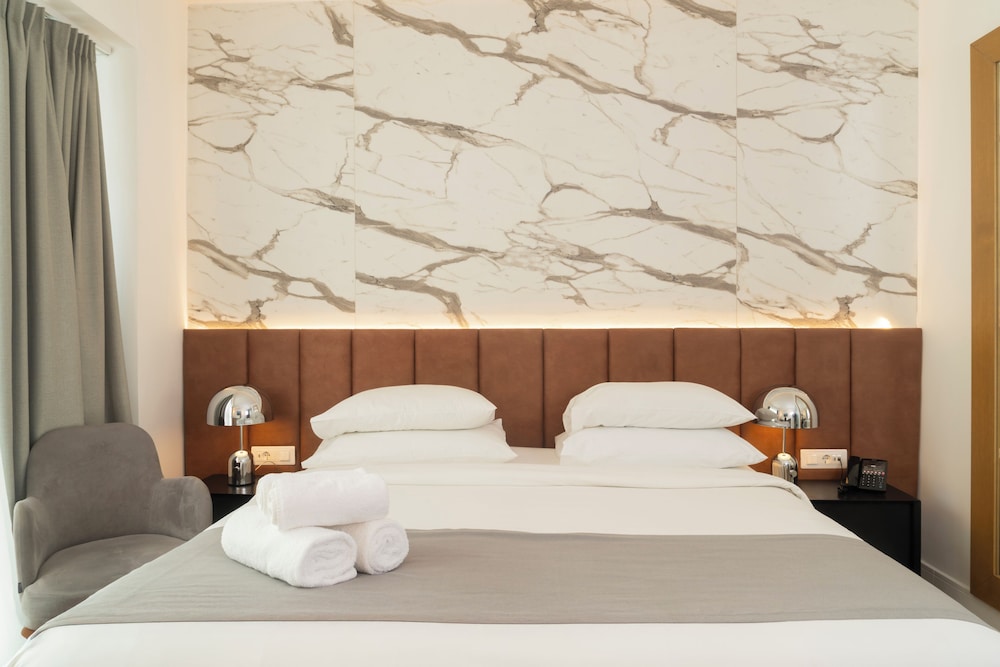 Elia Ermou Athens Hotel — Hotel rooms in Athens, Attica