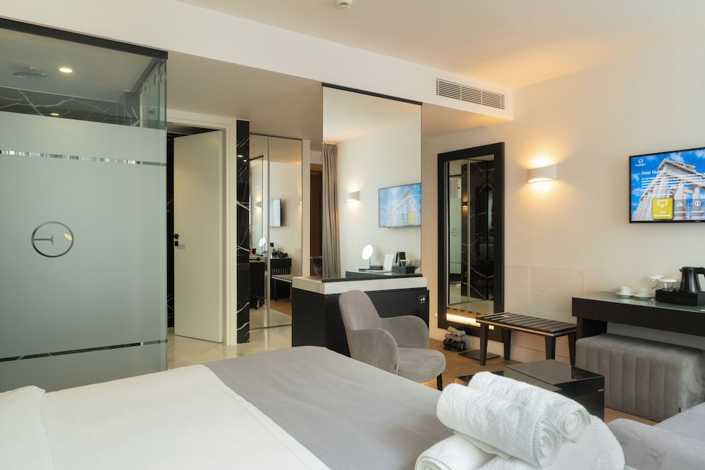 Elia Ermou Athens Hotel — Hotel rooms in Athens, Attica