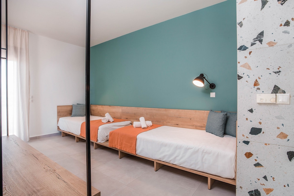 Mazoren Art Hotel — Hotel rooms in Faliraki, South Aegean