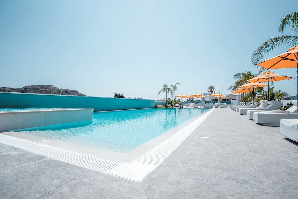 Mazoren Art Hotel — Swimming pool in Faliraki, South Aegean