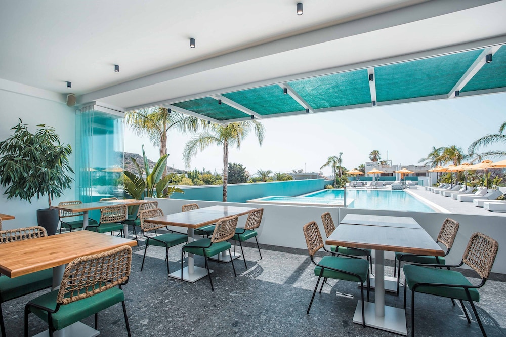 Mazoren Art Hotel — Restaurant & bars in Faliraki, South Aegean