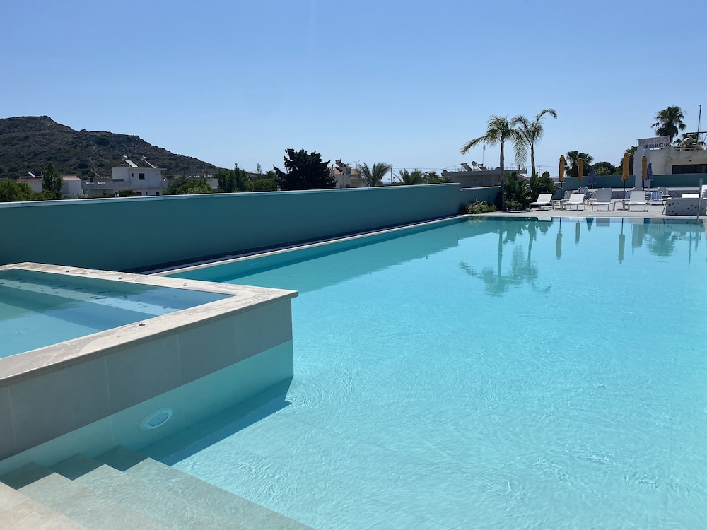 Mazoren Art Hotel — Swimming pool in Faliraki, South Aegean