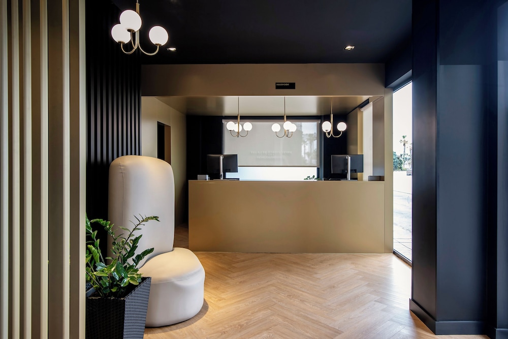 Hotel Puerto de La Luz by Pierre and Vacances — Hotel building in Las Palmas, Canary Islands