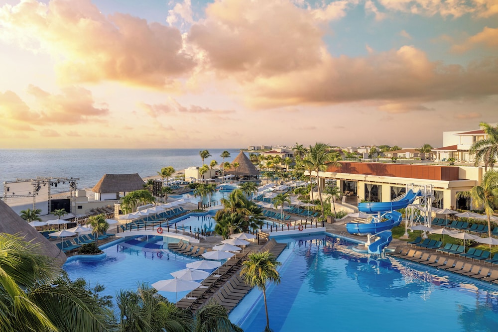 Moon Palace Nizuc - All inclusive — Swimming pool in Cancun, Quintana Roo