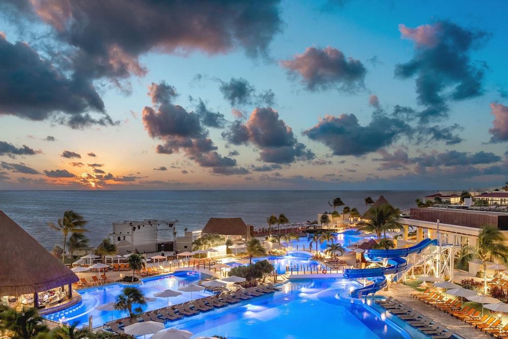 Moon Palace Nizuc - All inclusive — Swimming pool in Cancun, Quintana Roo