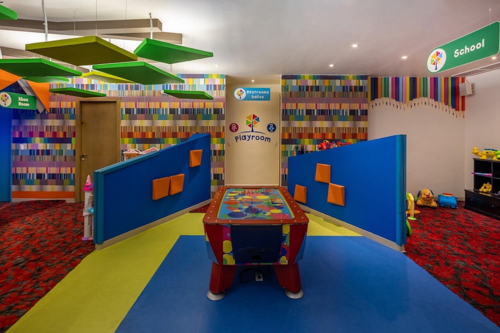 Moon Palace Nizuc - All inclusive — Attractions for children in Cancun, Quintana Roo