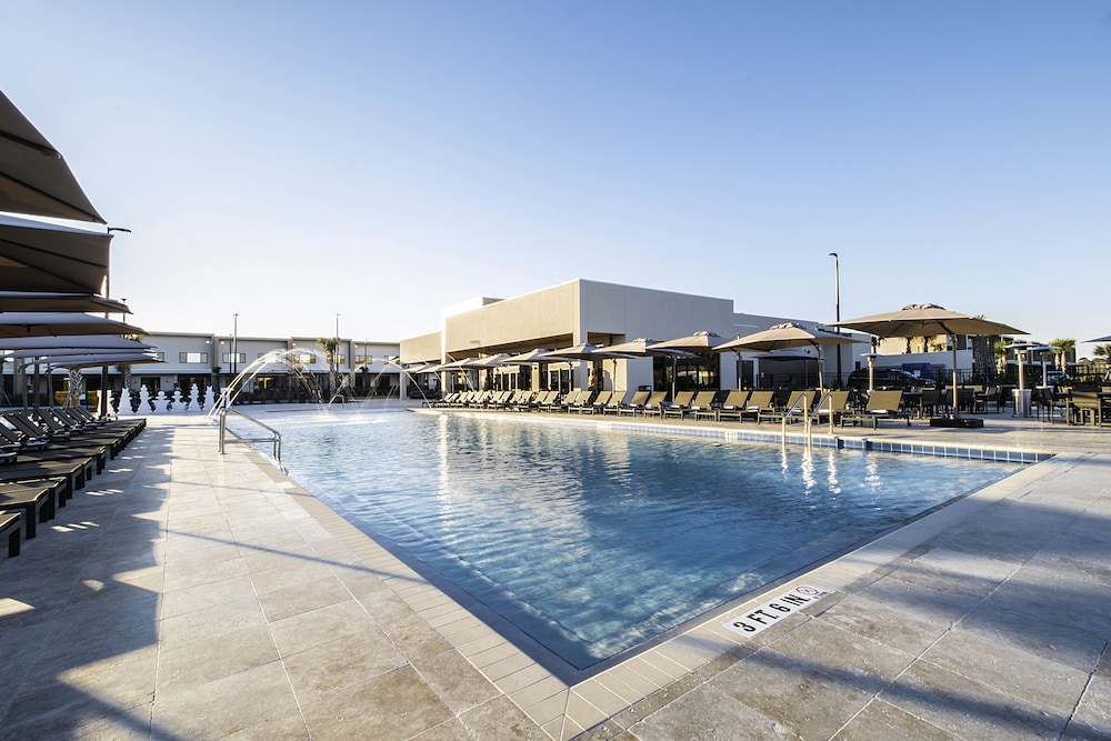 Magic Village Views Trademark Collection by Wyndham — Swimming pool in Kissimmee, Florida