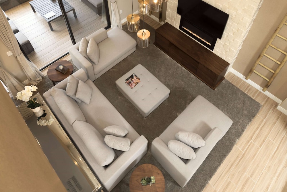 Magic Village Views Trademark Collection by Wyndham — Hotel rooms in Kissimmee, Florida