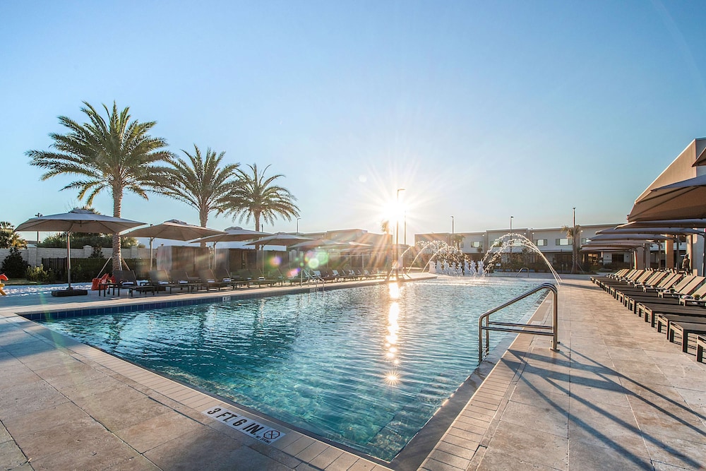 Magic Village Views Trademark Collection by Wyndham — Main photo in Kissimmee, Florida