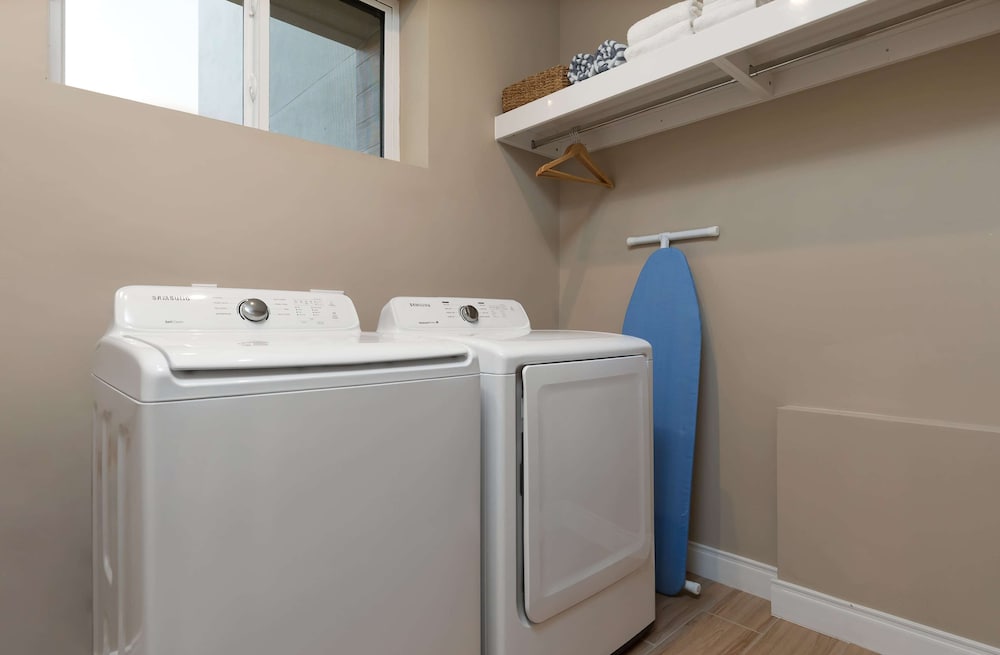 Magic Village Views Trademark Collection by Wyndham — Hotel rooms in Kissimmee, Florida