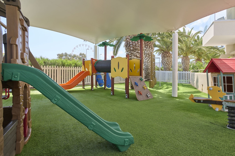 Sunrise Oasis Hotel & Waterpark — Attractions for children in Protaras, Famagusta Region