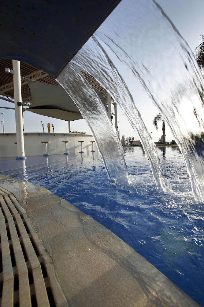 Sunrise Oasis Hotel & Waterpark — Swimming pool in Protaras, Famagusta Region