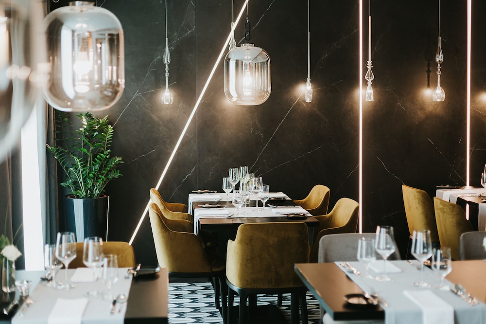 Focus Hotel Premium Kraków — Restaurant & bars in Krakow, Lesser Poland