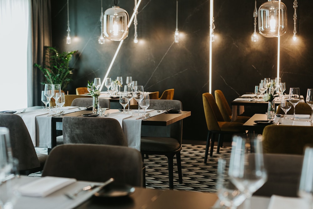 Focus Hotel Premium Kraków — Restaurant & bars in Krakow, Lesser Poland