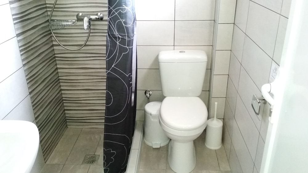 Casa de Rosa Apartments — Hotel rooms in Svoronata, Ionian Islands