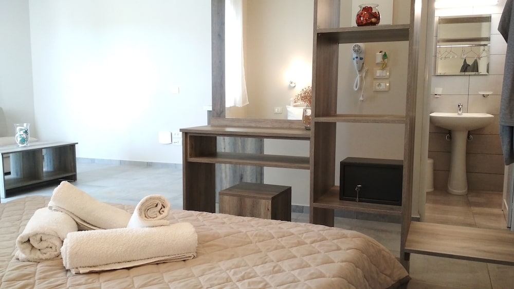 Casa de Rosa Apartments — Hotel rooms in Svoronata, Ionian Islands