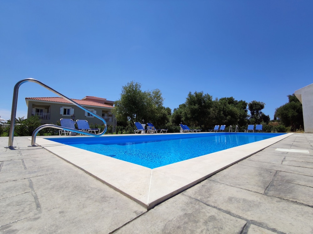 Casa de Rosa Apartments — Swimming pool in Svoronata, Ionian Islands