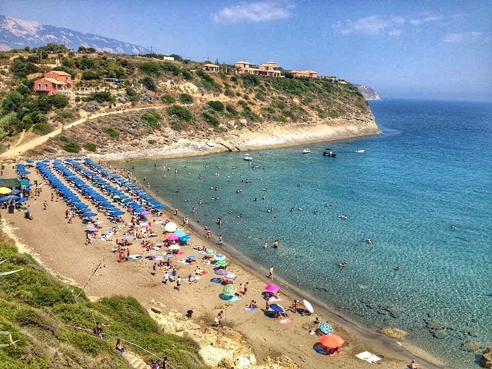 Casa de Rosa Apartments — Beach in Svoronata, Ionian Islands