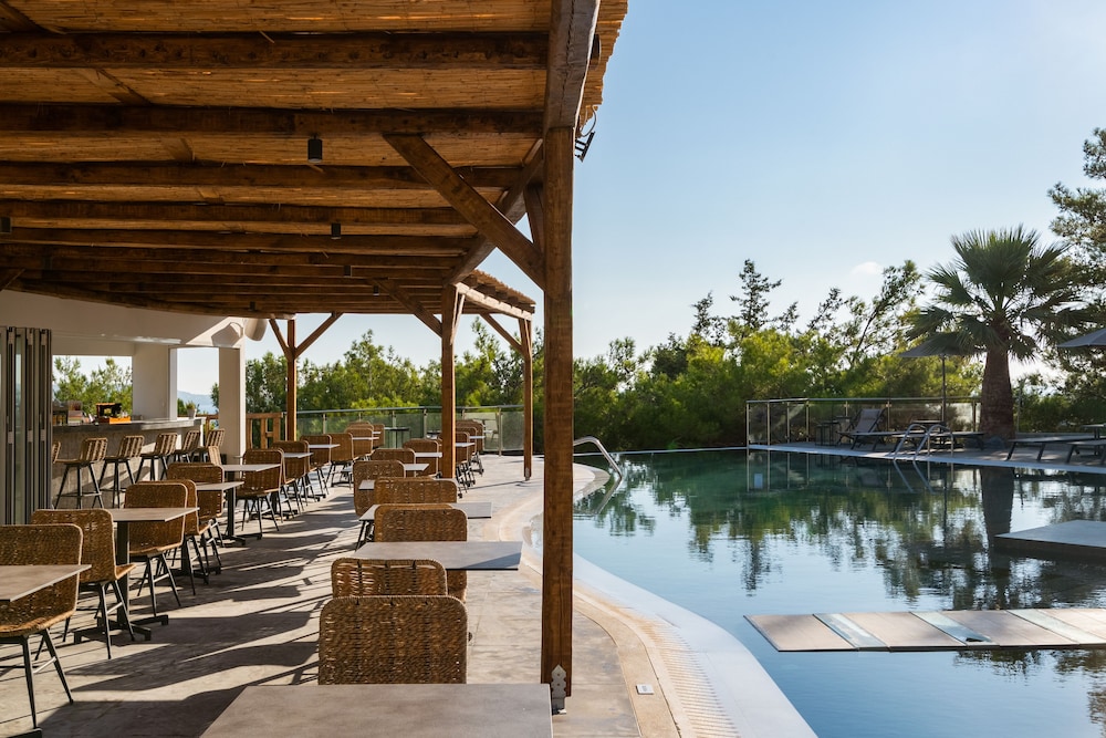 Atalanti Boutique Hotel - Adults Only — Restaurant & bars in Faliraki, South Aegean