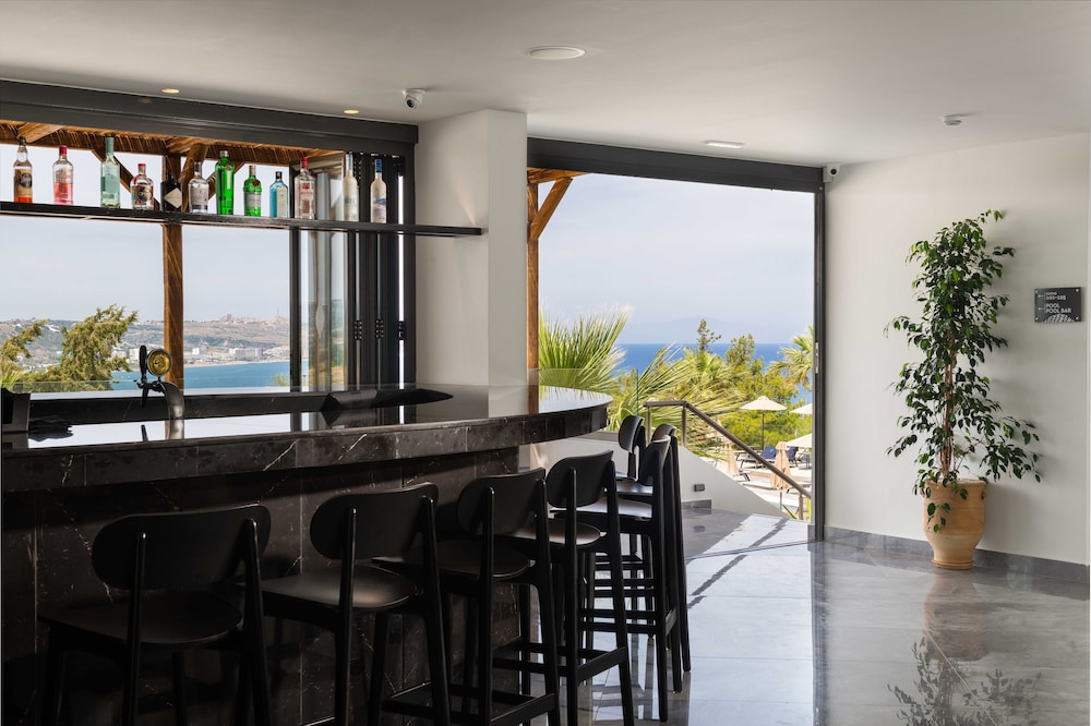 Atalanti Boutique Hotel - Adults Only — Restaurant & bars in Faliraki, South Aegean