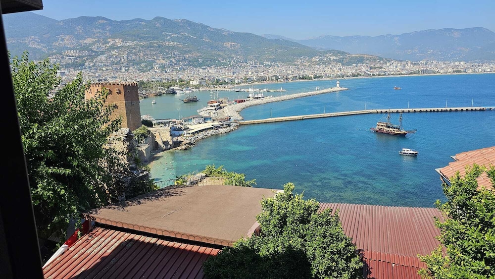 Harmony Boutique Hotel — Attractions in the area in Alanya
