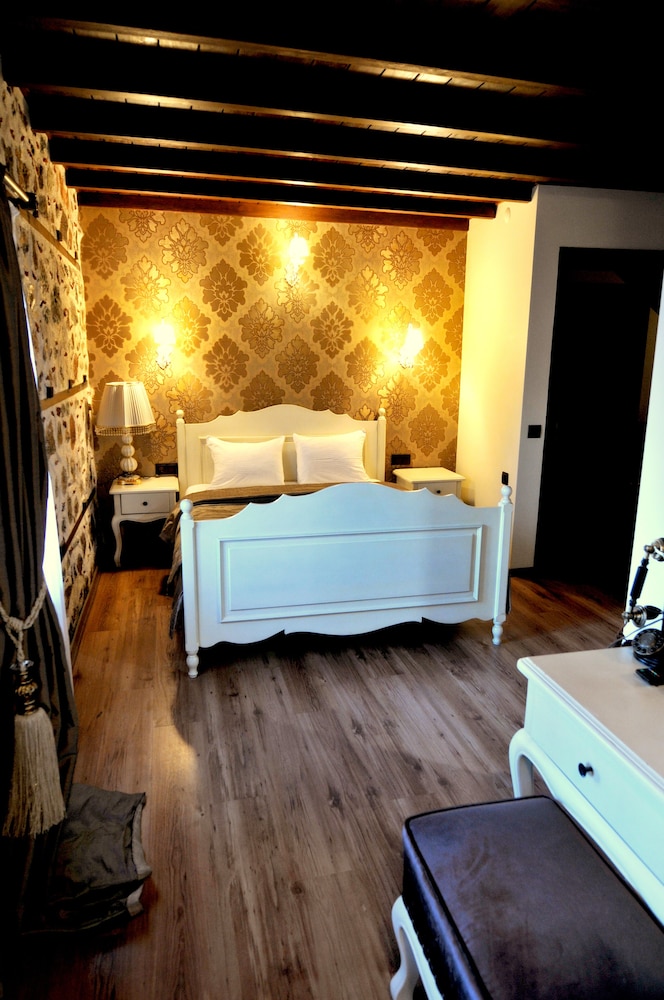 Harmony Boutique Hotel — Hotel rooms in Alanya