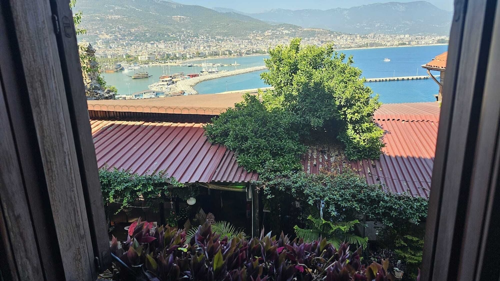 Harmony Boutique Hotel — Attractions in the area in Alanya