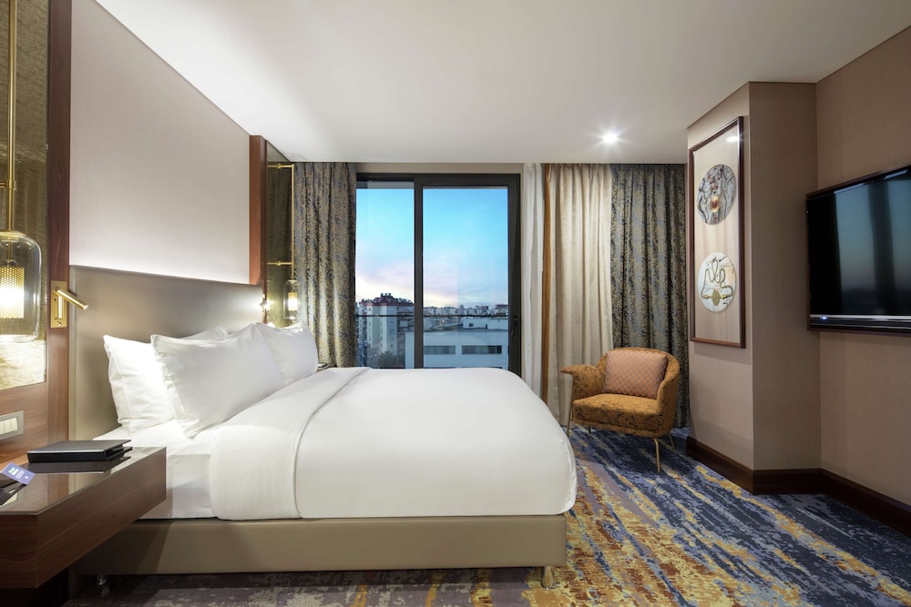DoubleTree By Hilton Antalya City Centre — Hotel rooms in Antalya