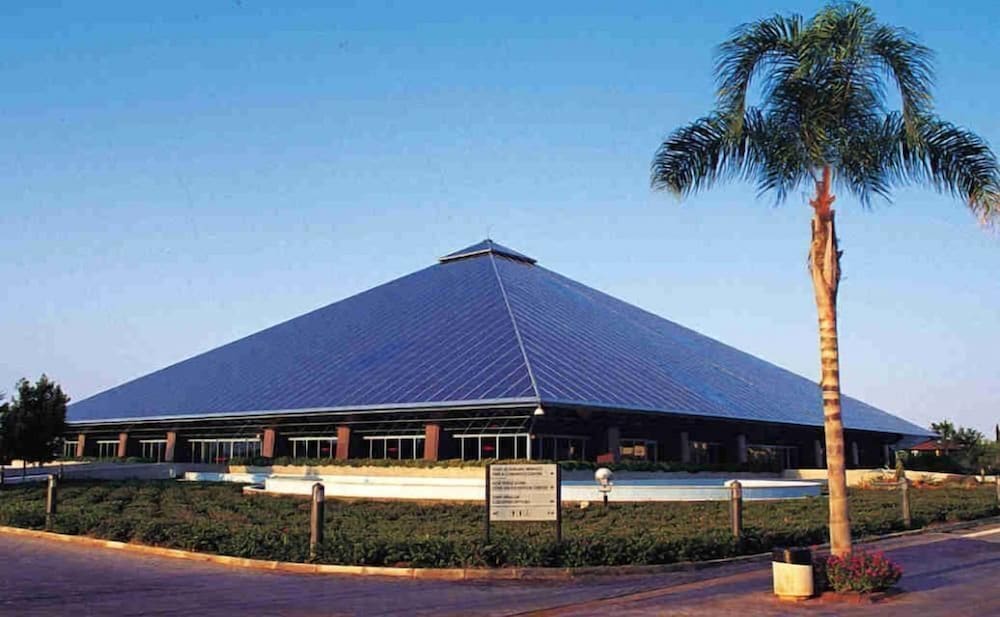 DoubleTree By Hilton Antalya City Centre — Hotel building in Antalya