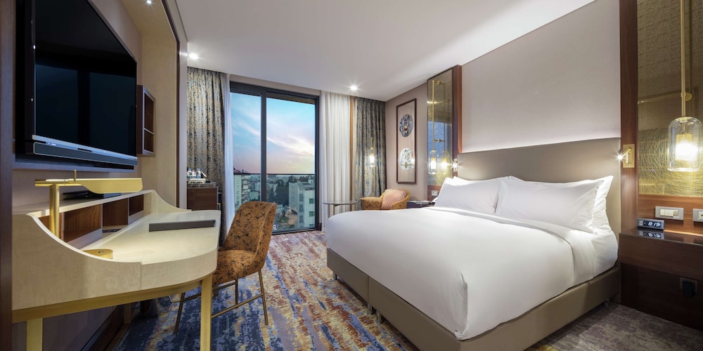 DoubleTree By Hilton Antalya City Centre — Hotel rooms in Antalya