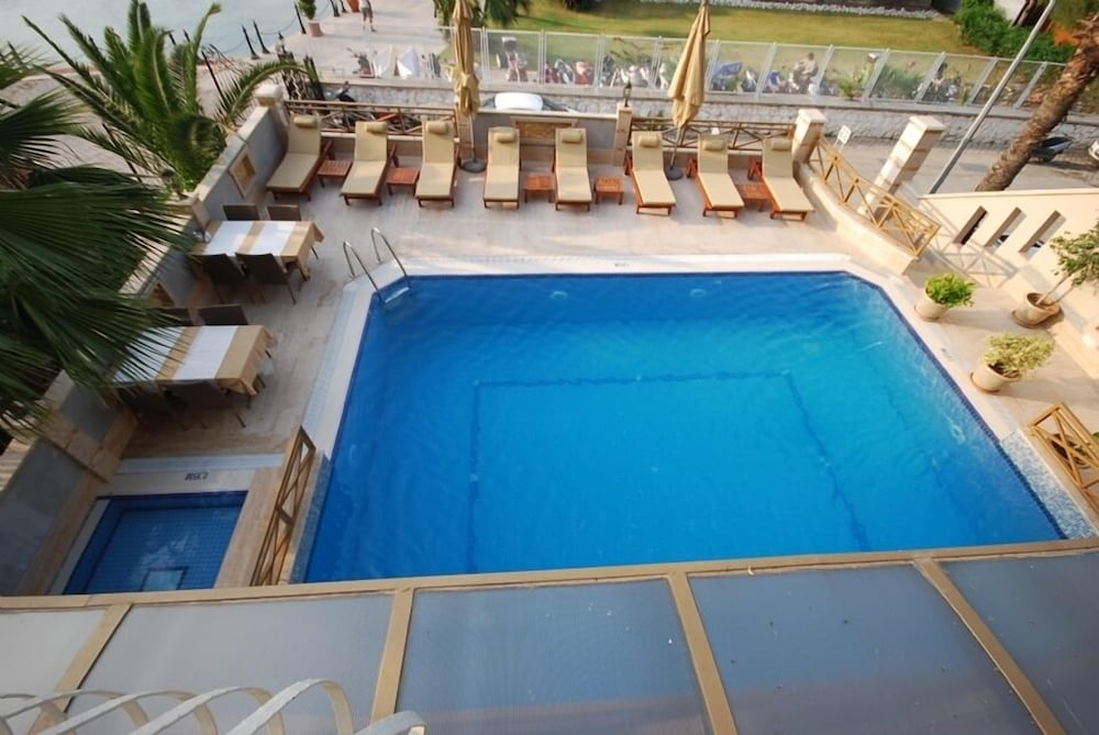 Hotel Doruk — Swimming pool in Fethiye, Mugla