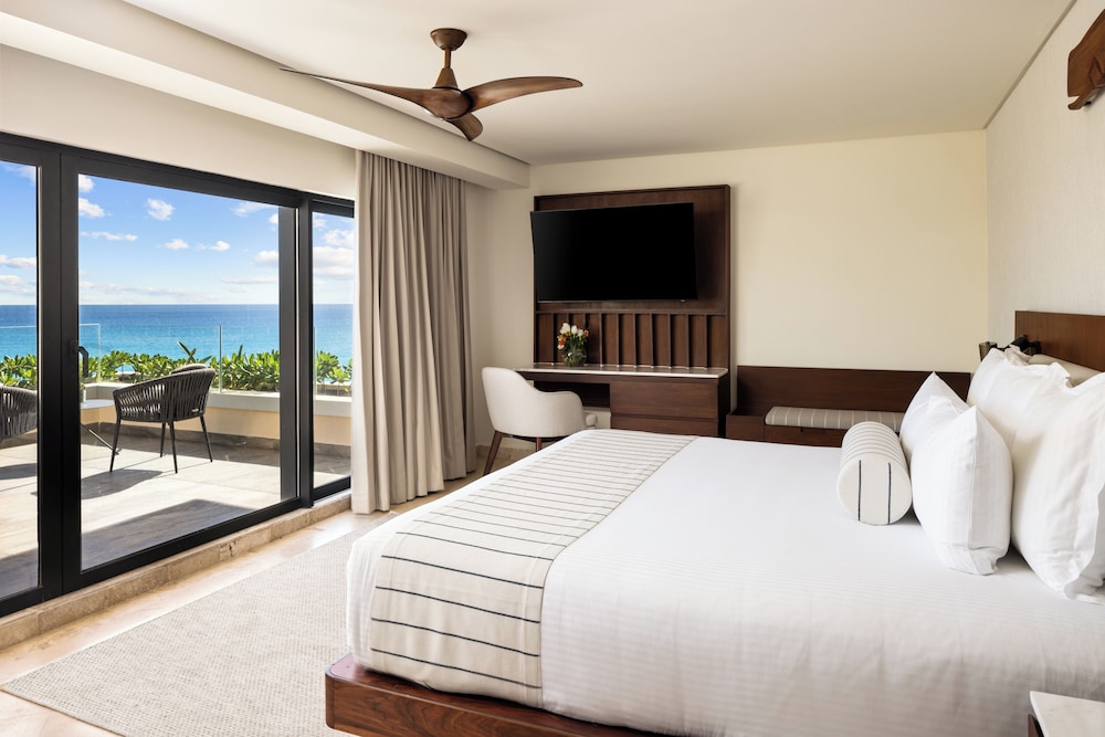 Secrets Mirabel Cancun Resort & Spa - Adults Only - Breathtaking Lagoon and Ocean Views — Hotel rooms in Cancun, Quintana Roo