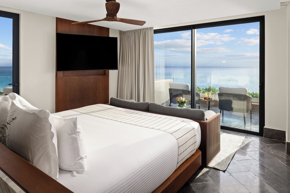 Secrets Mirabel Cancun Resort & Spa - Adults Only - Breathtaking Lagoon and Ocean Views — Hotel rooms in Cancun, Quintana Roo