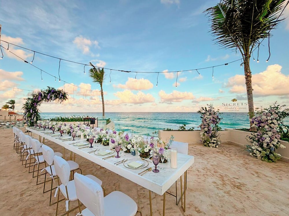 Secrets Mirabel Cancun Resort & Spa - Adults Only - Breathtaking Lagoon and Ocean Views — Beach in Cancun, Quintana Roo
