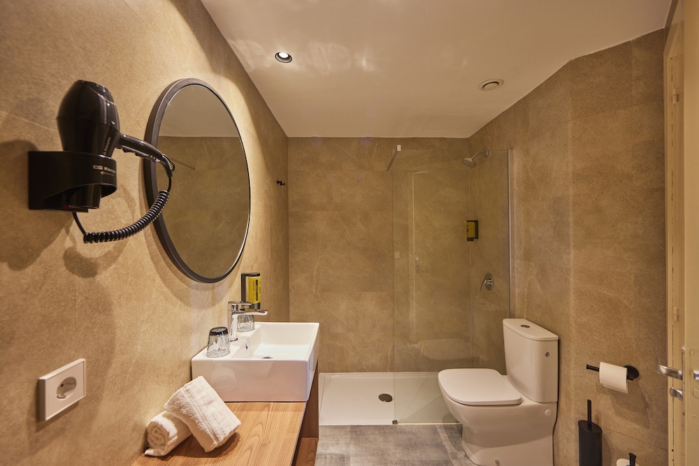 tent Palmanova — Hotel rooms in Palma Nova, Balearic Islands