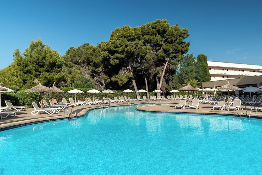 tent Palmanova — Swimming pool in Palma Nova, Balearic Islands