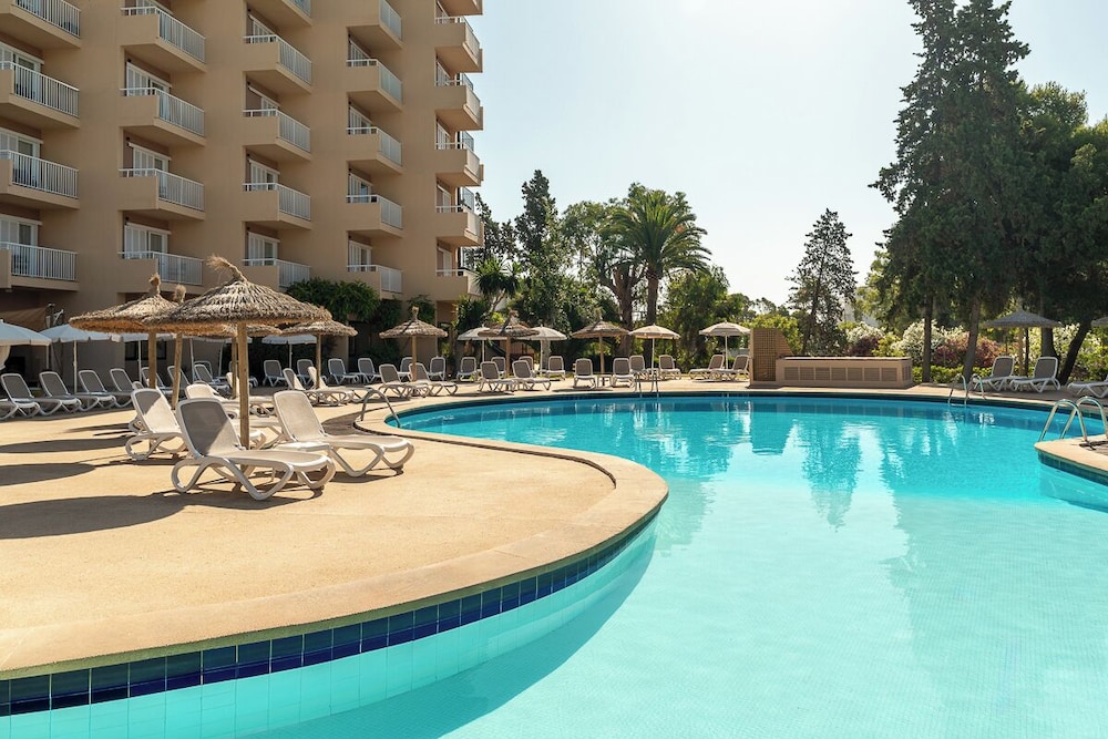 tent Palmanova — Swimming pool in Palma Nova, Balearic Islands