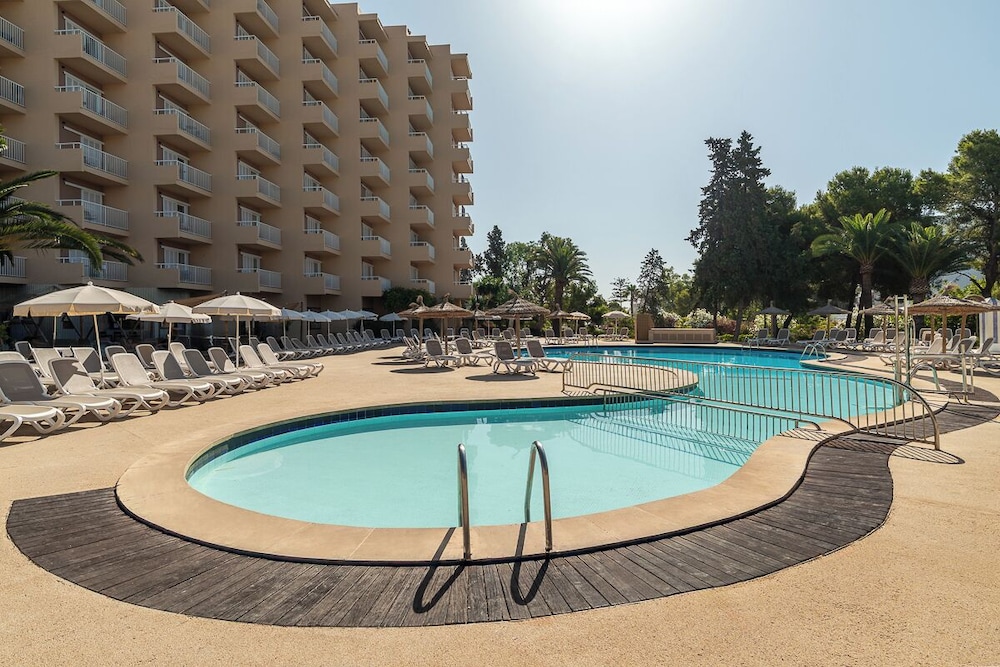 tent Palmanova — Swimming pool in Palma Nova, Balearic Islands