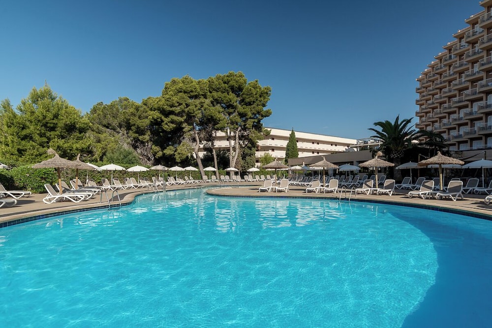tent Palmanova — Swimming pool in Palma Nova, Balearic Islands