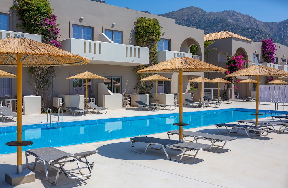 Akti Beach Club — Swimming pool in Kardamena, South Aegean