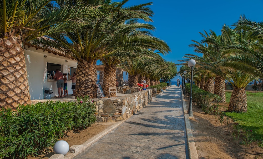 Akti Beach Club — Restaurant & bars in Kardamena, South Aegean